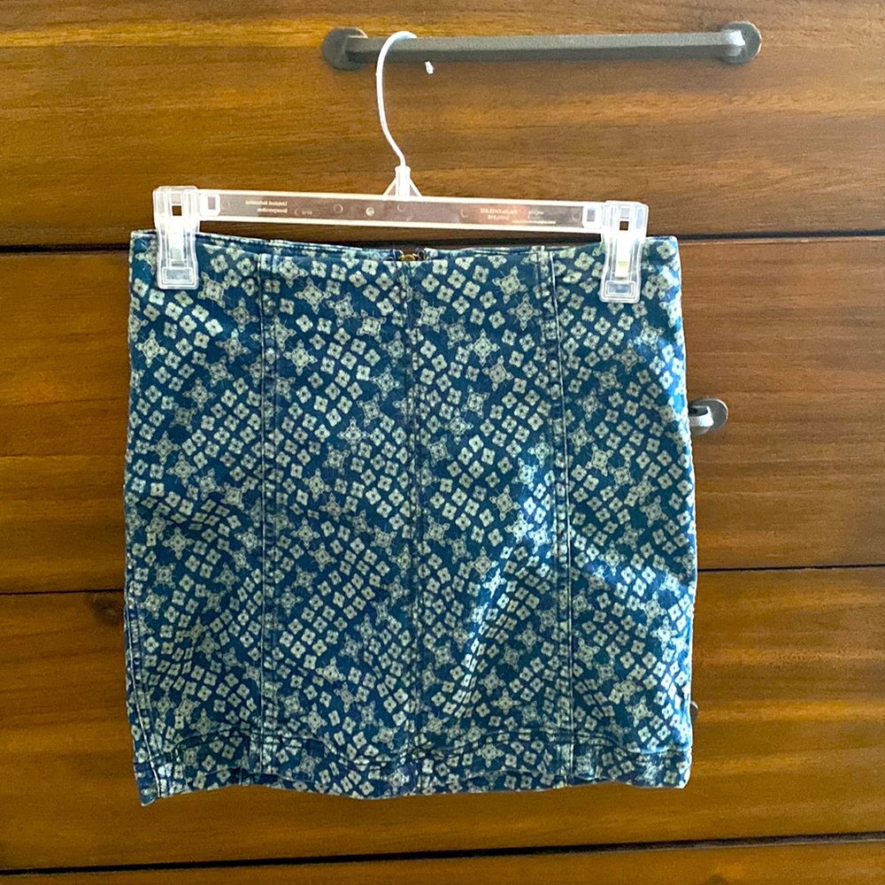 FREE PEOPLE MINI SKIRT